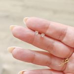 light-pink-round-stone-golden-s925-earrings_01