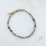 خلخال مع احجار بألوان الأخضر