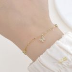 اساورة تشارمز الفراشة والوردة - فضة اصلي s925 مطلي ذهب