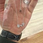 سنسال الفراشات لون فضي