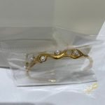 اسوارة ستانلس ستيل مع حبات لولو