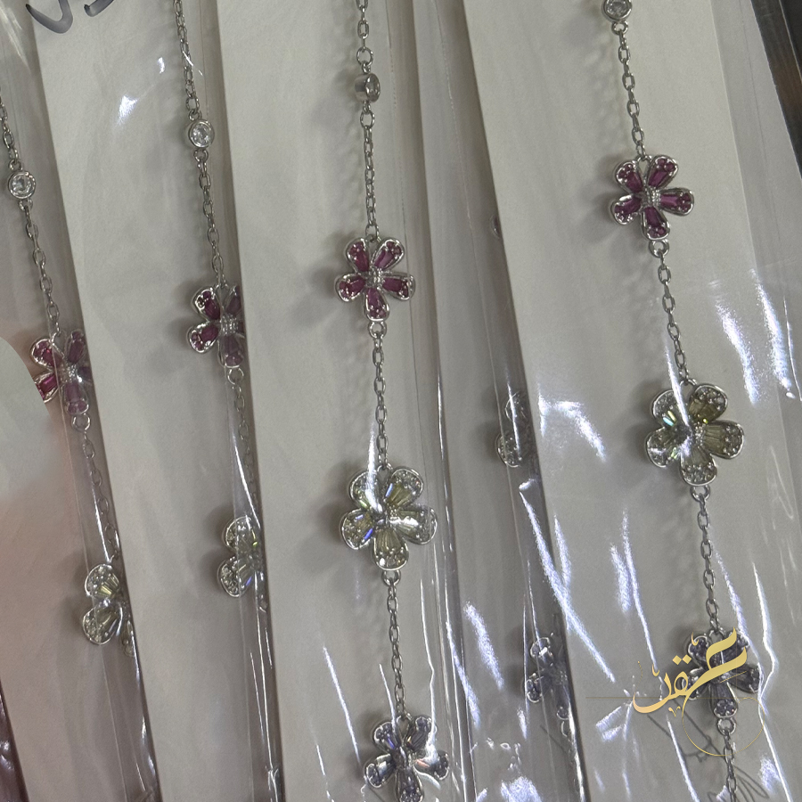 colored-flowers-silver-color-bracelet_01