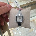 ساعة مربعة من kimio بشكل سوار