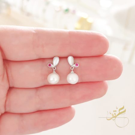 حلق الفراشة مع حبة لولو طبيعية - فضة اصلي s925