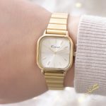 ساعة ستاتية ماركة Kimio  مع كاسكيت لون ذهبي