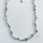 سنسال باحجار طبيعية باللون الازرق