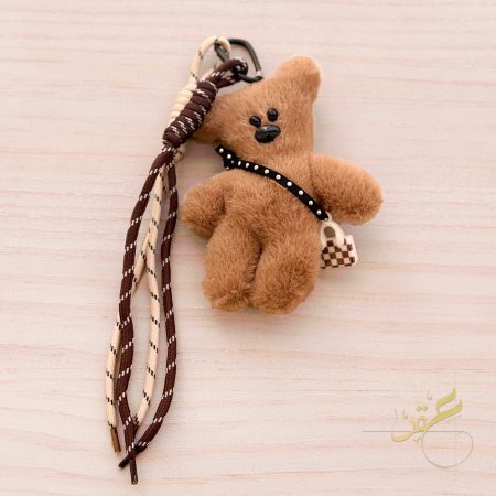 مدالية الدب مع الحقيبة