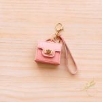 pink-bag-keychain_01