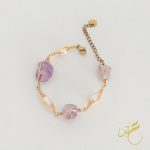 اسوارة باحجار طبيعية باللون البنفسجي وحبات لولو طبيعية