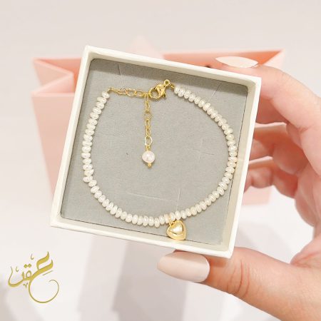 اسوارة باحجار اللولو الطبيعية freshwater pearl مع قلادة قلب ذهبية